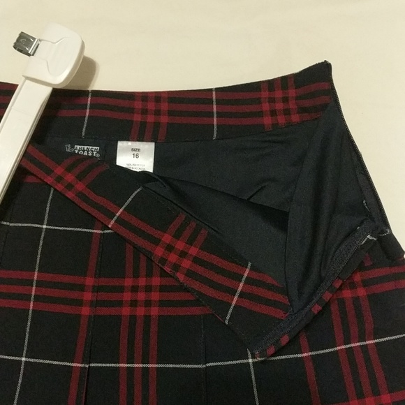 French Toast NWOT Plaid Skirt School Uniform ! 16 - Picture 7 of 7